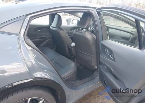 2025 Toyota Prius Limited z USA, uszkodzony, nr VIN JTDACAAU2S3053299